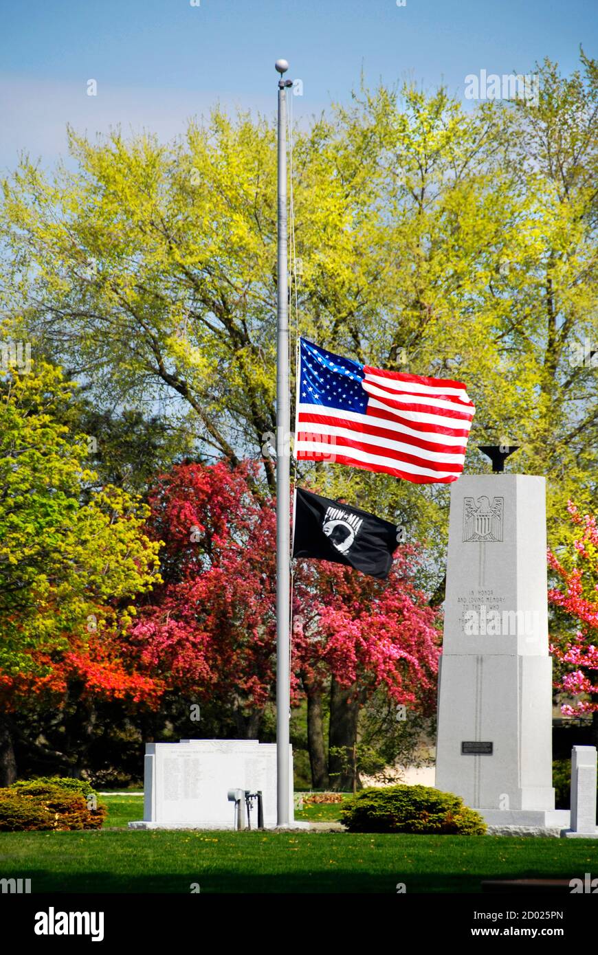 United States flag flying at half mast staff Stock Photo Alamy