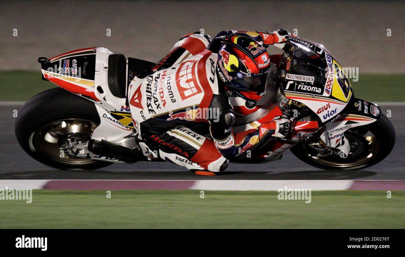 LCR Honda MotoGP rider Stefan Bradl of Germany rides during a free practice  session of the MotoGP Qatar Grand Prix at the Losail International circuit  in Doha April 6, 2012. REUTERS/Fadi Al-Assaad (