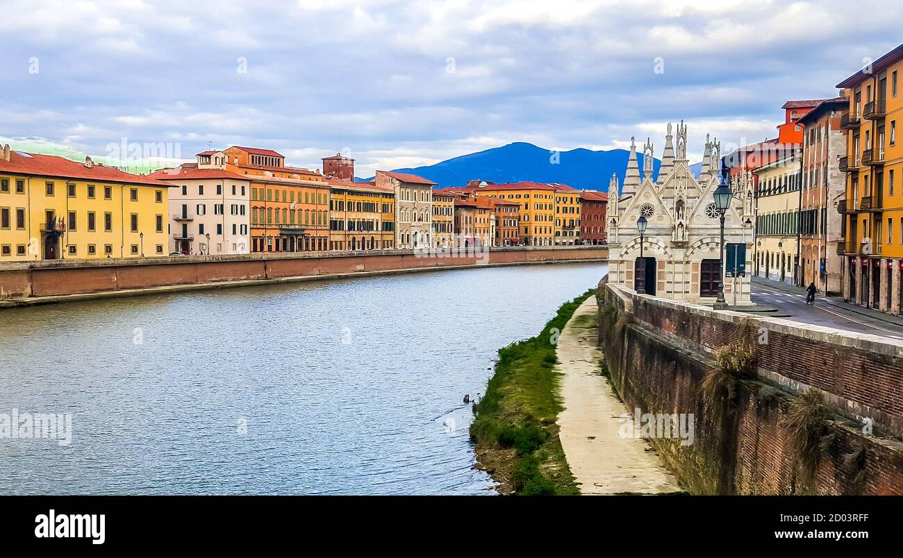 Church Santa Maria della Spina on the embankment of Arno river in Pisa, Italy. Stock Photo