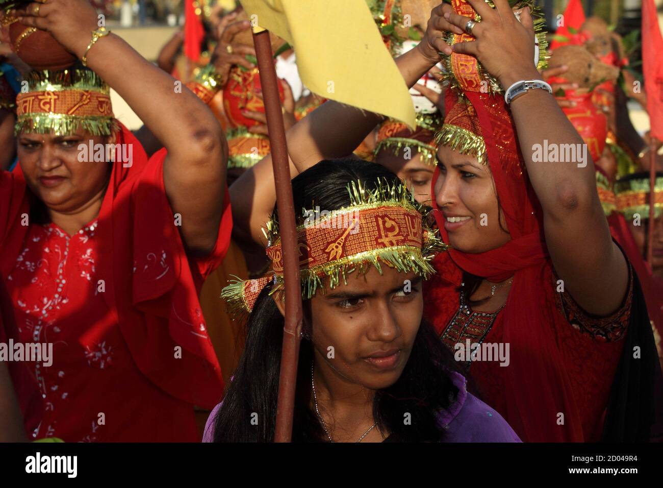 Earth goddesses hi-res stock photography and images - Alamy