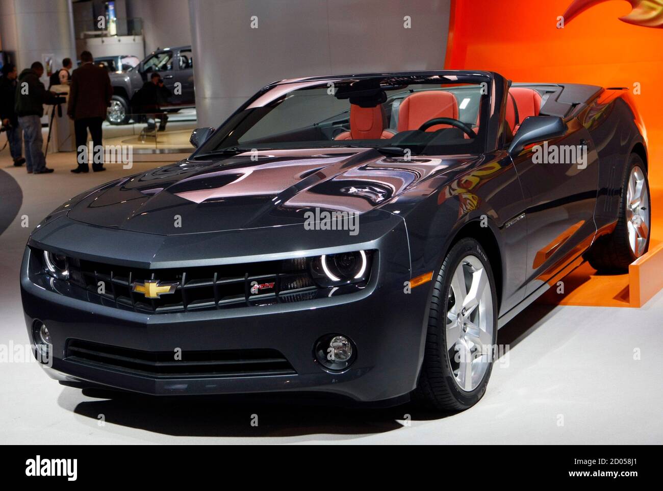Camaro Rs High Resolution Stock Photography And Images Alamy