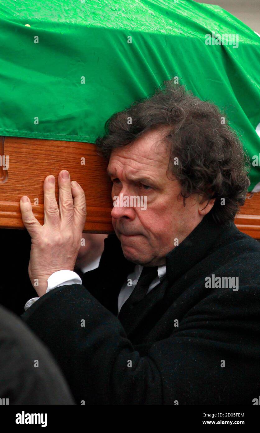 Irish actor stephen rea hi res stock photography and images Alamy Irish actor stephen rea hi res stock photography and images Alamy