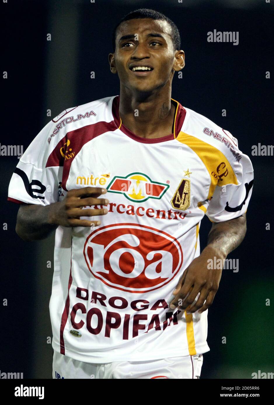 Danny Santoya Of Colombia S Deportes Tolima Celebrates His Goal Against Paraguay S Guarani During Their Copa Libertadores Soccer Match In Asuncion April 13 2011 Reuters Jorge Adorno Paraguay Tags Sport Soccer Stock Photo Alamy