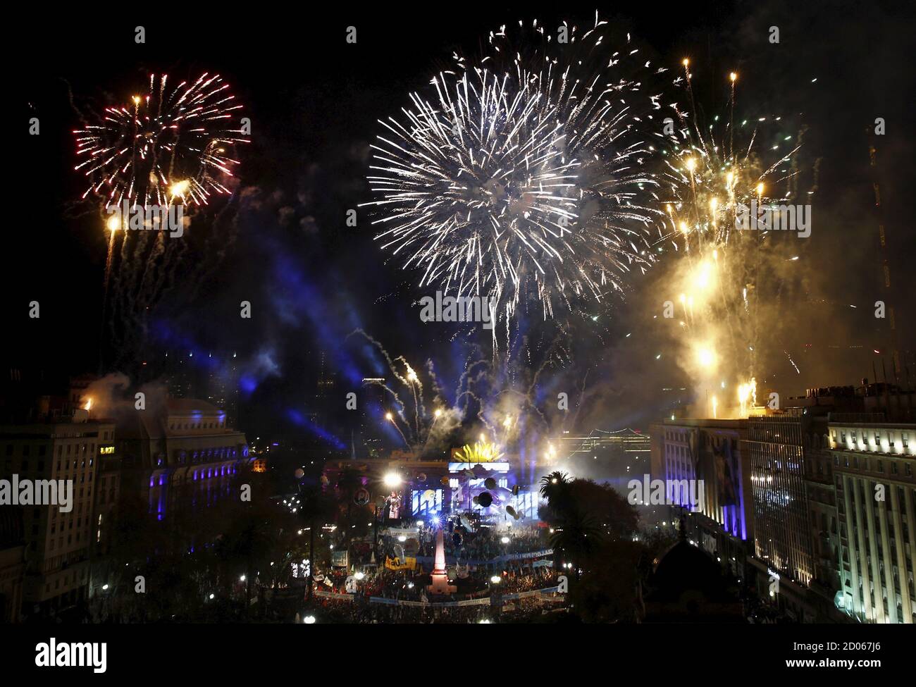 Exploding Mayo Revolucion de mayo hi-res stock photography and images - Alamy