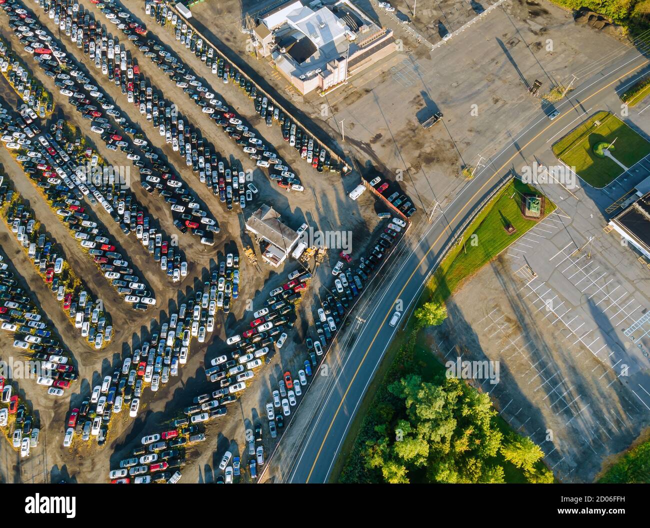 Car parked in a yard car parked in a yard hires stock photography and