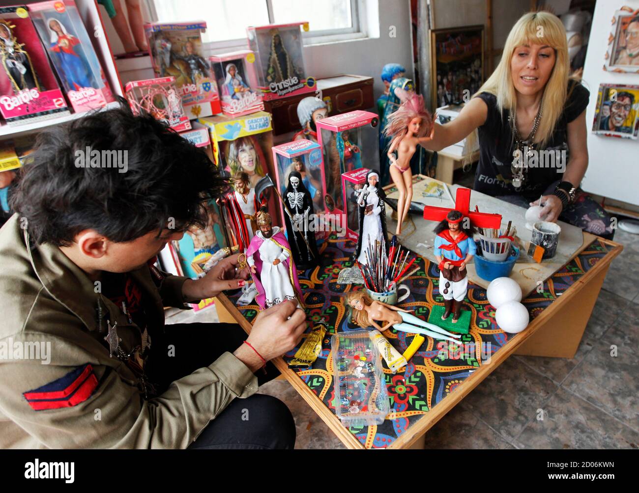 art marca dolls