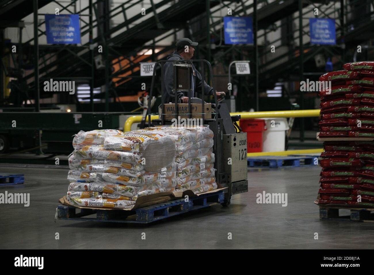 Wal mart bentonville arkansas hires stock photography and images Alamy