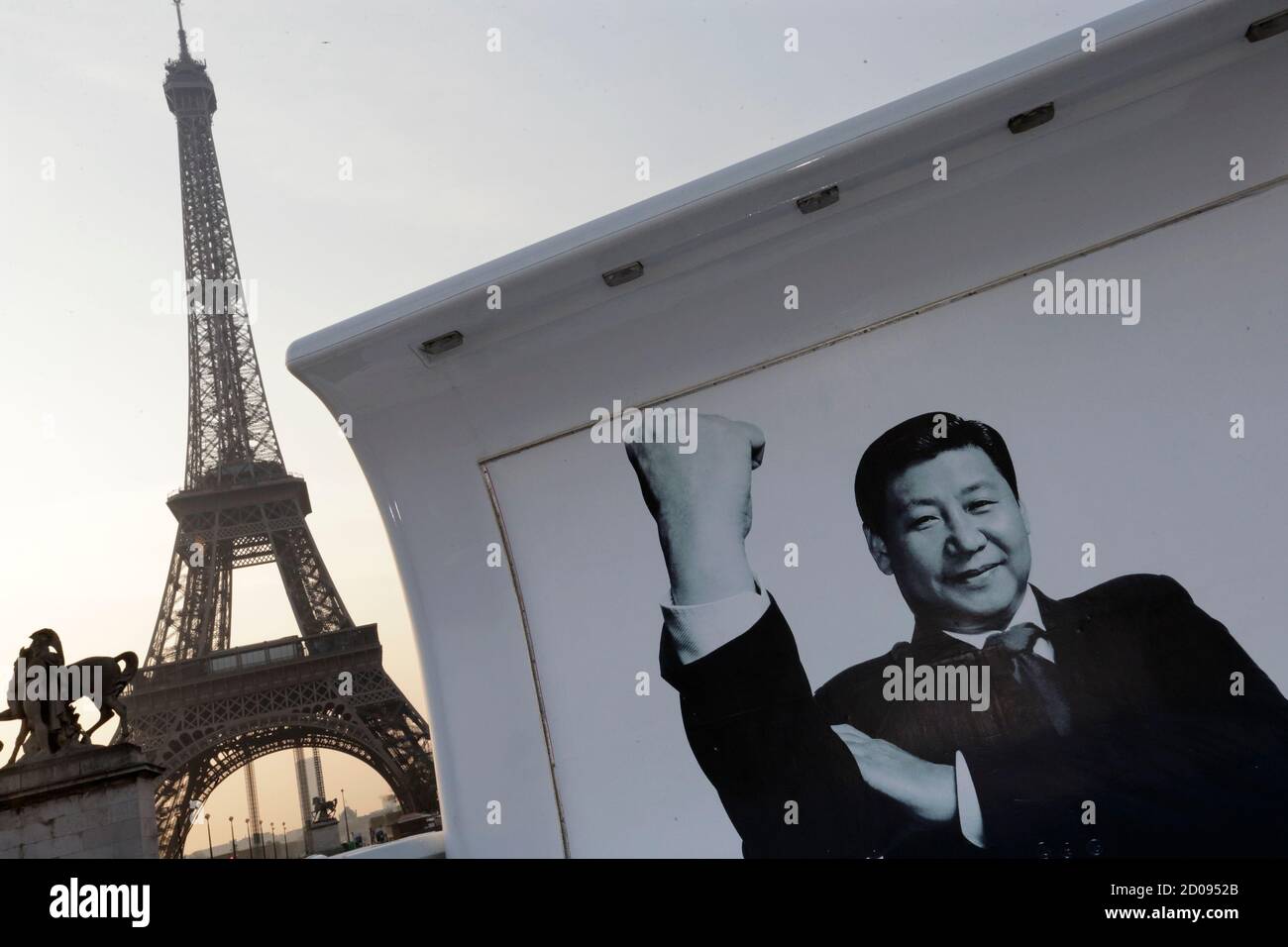 Xi Jinping Poster High Resolution Stock Photography And Images Alamy