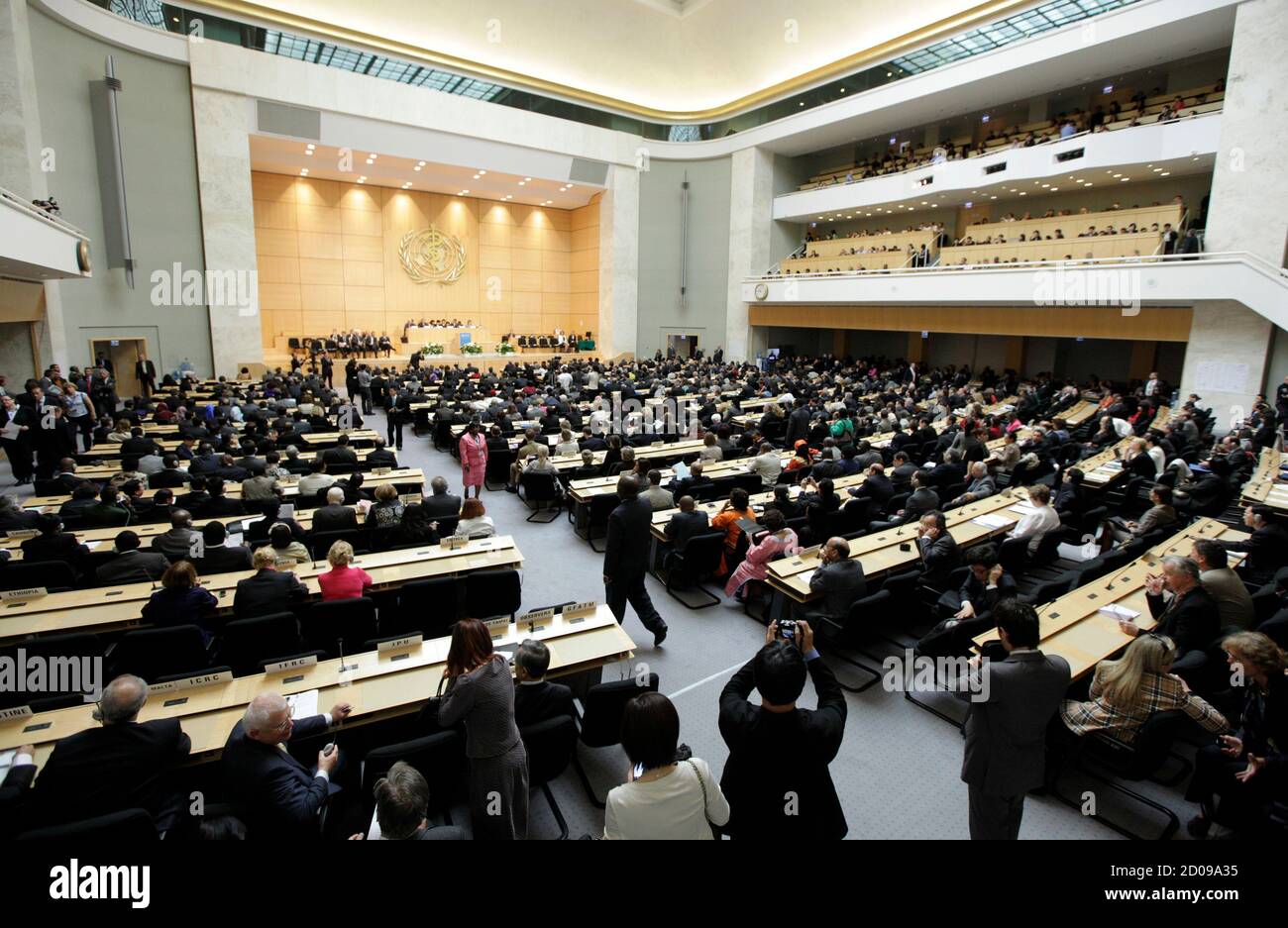General view of the 64th World Health Assembly at the United Nations European headquarters in Geneva May 16, 2011. The World Health Assembly is the annual meeting of the World Health Organization's (WHO) 193 Member States and it is the supreme decision-making body of WHO which sets the policy for the Organization and approves the budget.  REUTERS/Denis Balibouse (SWITZERLAND - Tags: HEALTH POLITICS) Stock Photo
