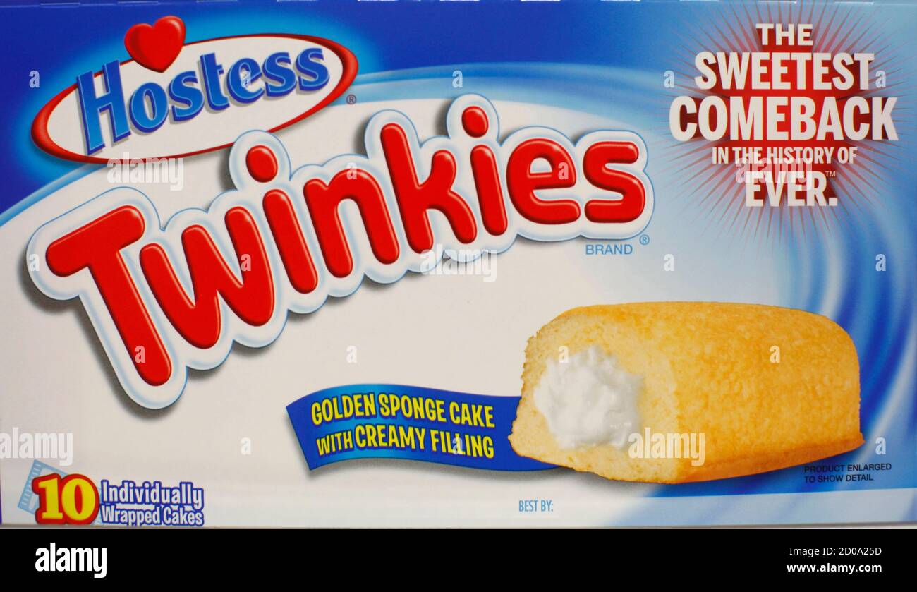 Twinkies snack cake hi-res stock photography and images - Alamy
