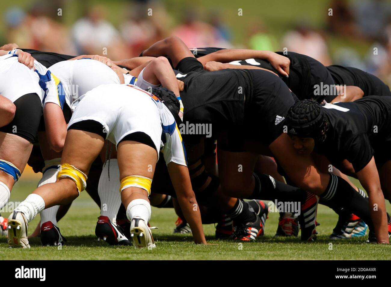 Womens Rugby Scrum High Resolution Stock Photography and Images Alamy