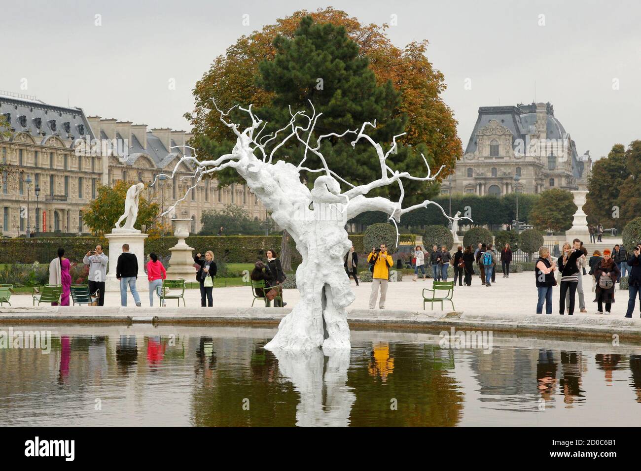The sculpture 'Turn back time, let's start this day again' (2009) by Swiss artist Ugo Rondinone is displayed in the Tuileries Garden in Paris October 15, 2010. The exhibit is part of the International Contemporary Art Fair (FIAC) which runs from October 21 - 24 in the French capital.   REUTERS/Benoit Tessier (FRANCE - Tags: SOCIETY) Stock Photo