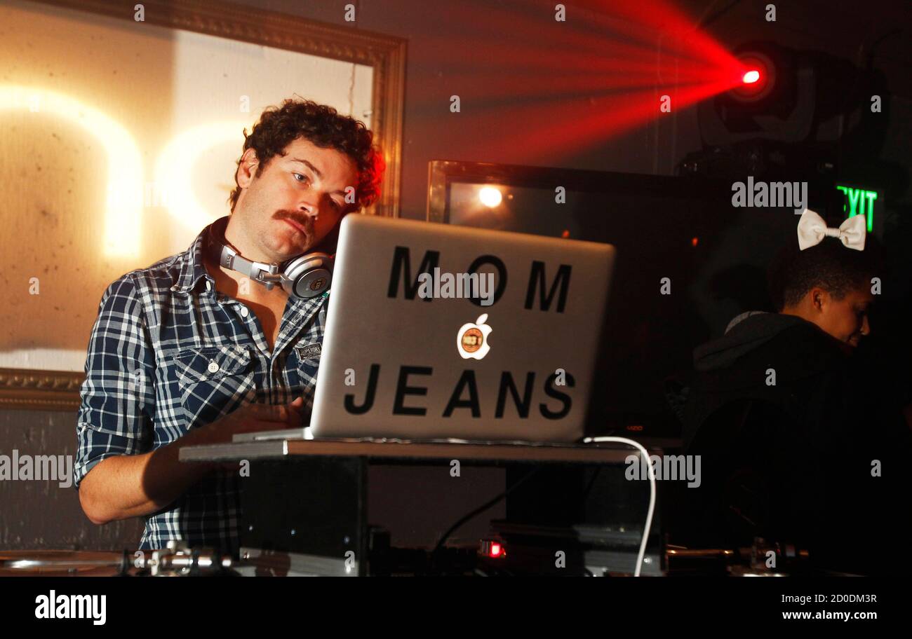 Actor Danny Masterson performs as "DJ Mom Jeans" at the Bing Lounge during  the Sundance Film Festival in Park City, Utah January 24, 2011.  REUTERS/Lucas Jackson (UNITED STATES - Tags: ENTERTAINMENT Stock