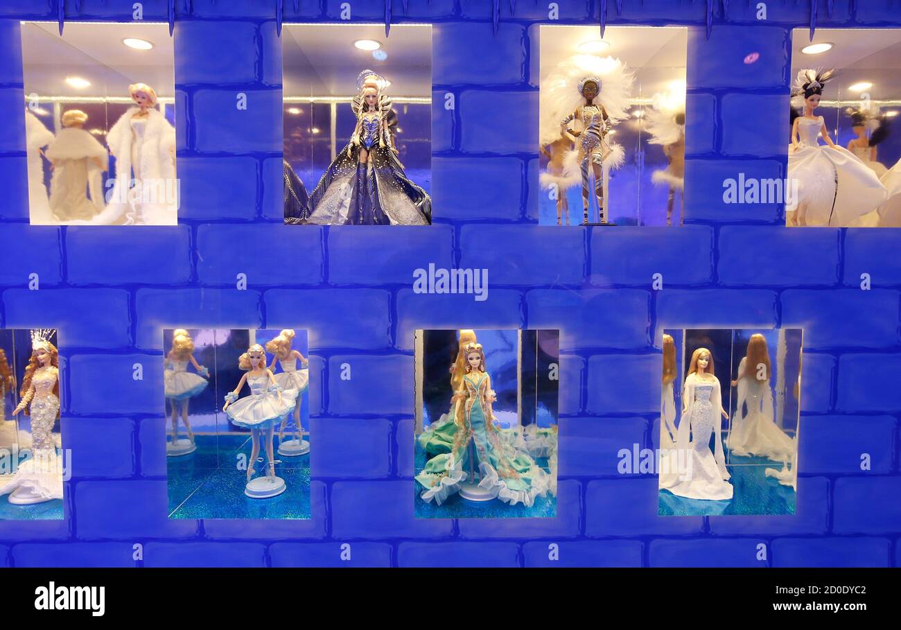 Life size barbie doll - greedesktop