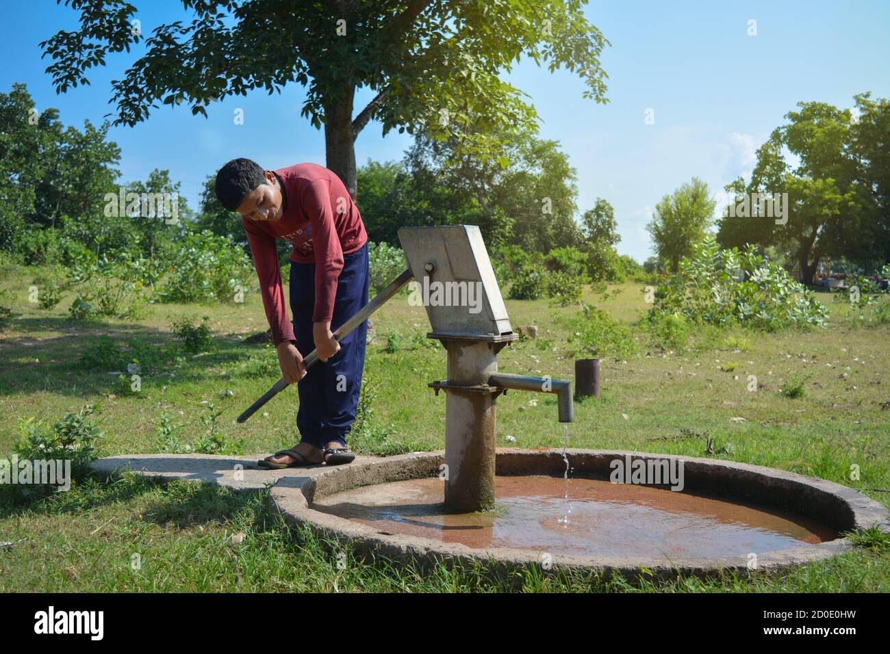 India hand pump (village or rural) hires stock photography and images