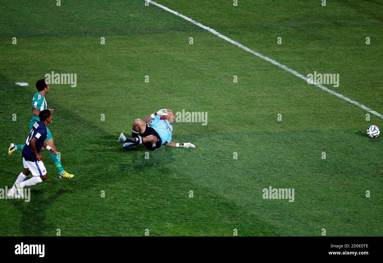 Roy Krishna High Resolution Stock Photography And Images Alamy