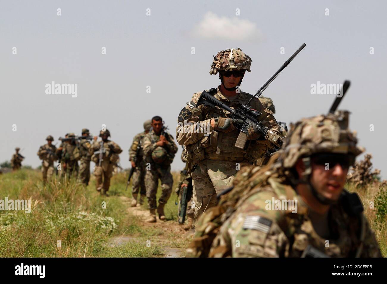 U s army soldiers from troop hi-res stock photography and images - Alamy