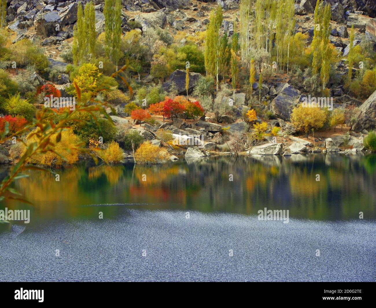 upper kachura lake , skardu , northern areas of gilgit baltistan , Pakistan Stock Photo
