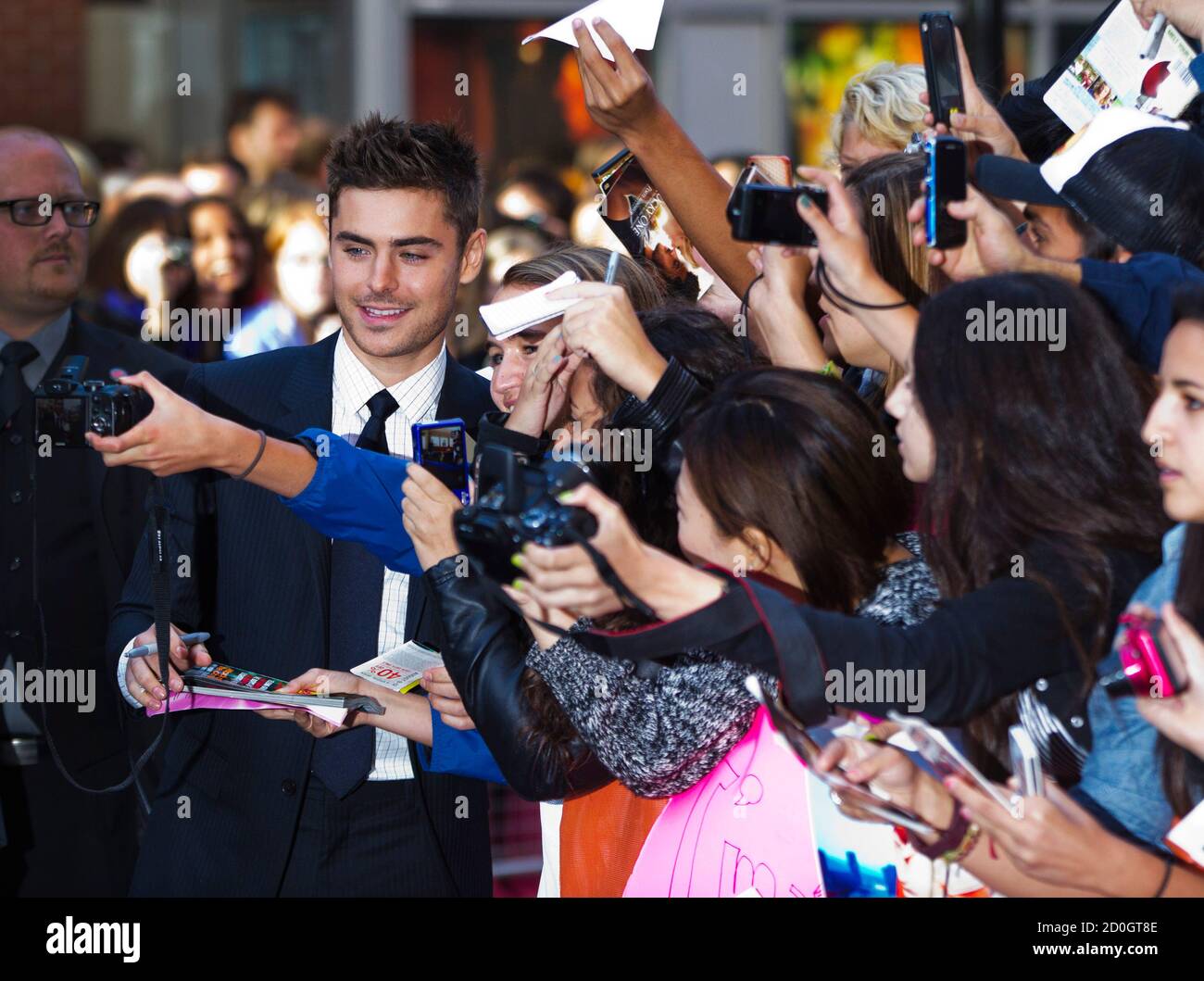 Zac efron fans hires stock photography and images Alamy(00)