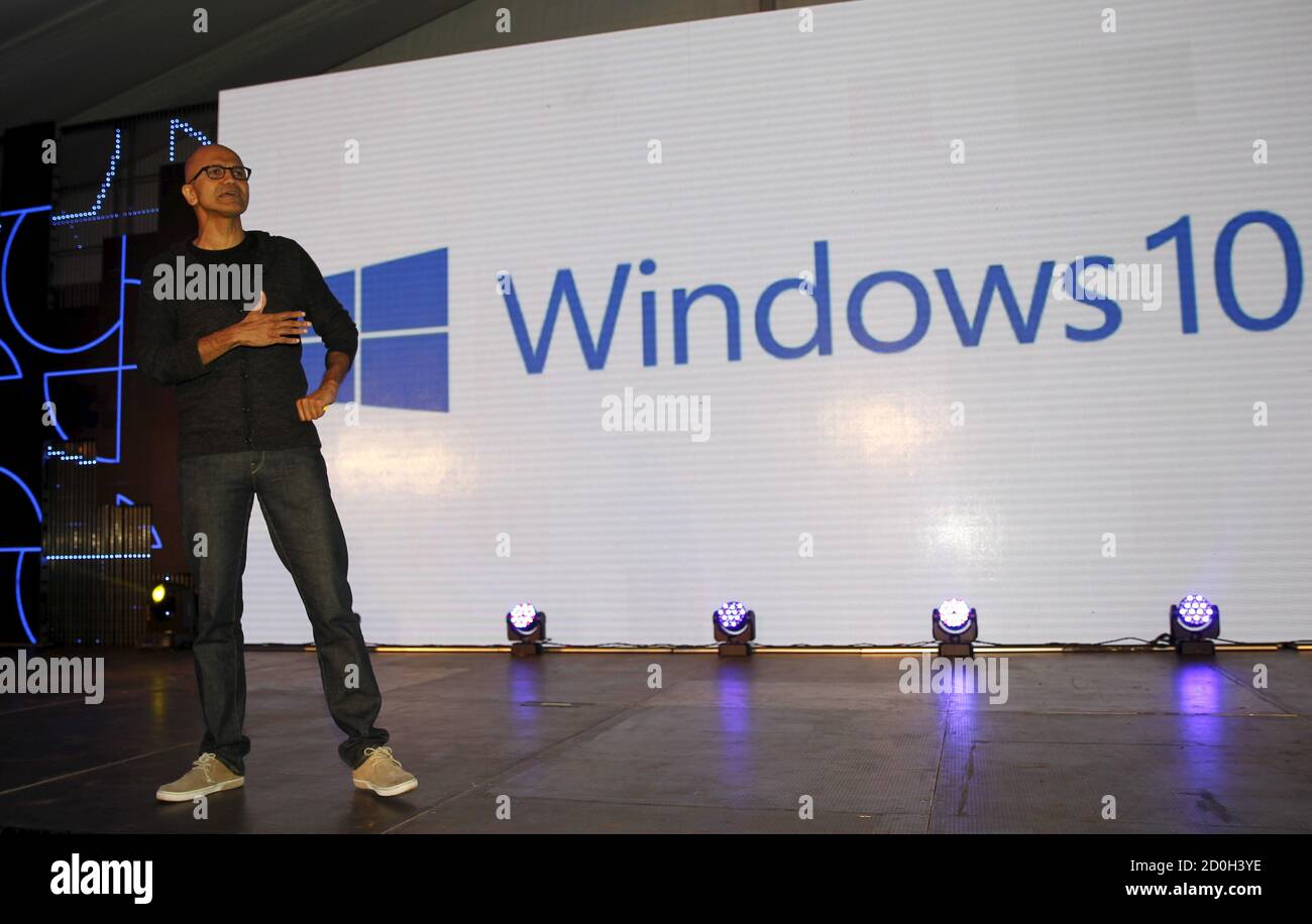 Microsoft CEO Satya Nadella addresses delegates during the launch of the Windows 10 operating system in Kenya's capital Nairobi, July 29, 2015. Microsoft Corp's launch of its first new operating system in almost three years, designed to work across laptops, desktop and smartphones, won mostly positive reviews for its user-friendly and feature-packed interface. REUTERS/Thomas Mukoya      TPX IMAGES OF THE DAY Stock Photo