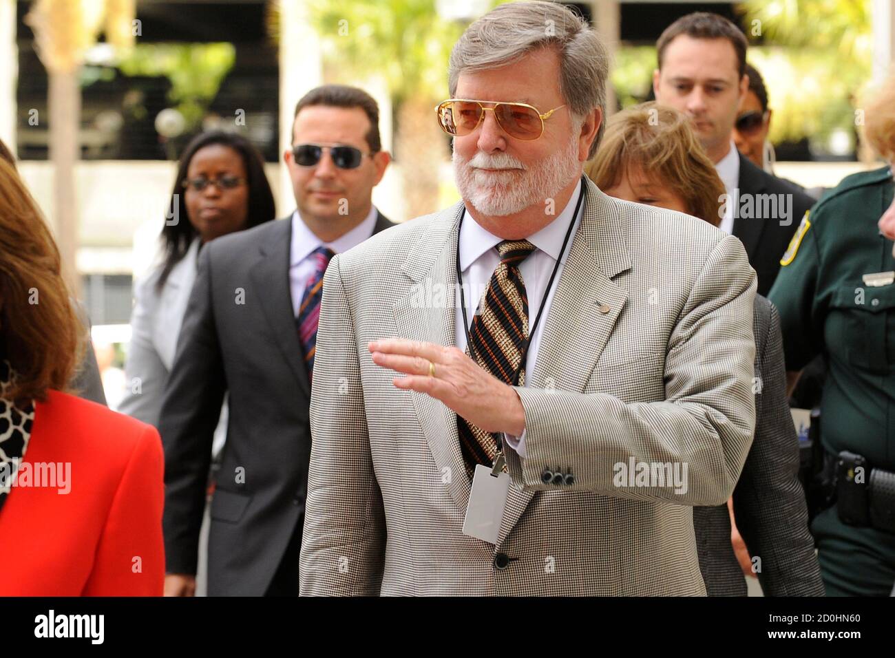Defense Attorney Cheney Mason Leaves After 1st Degree Murder Trial Of Casey Anthony Was Given To