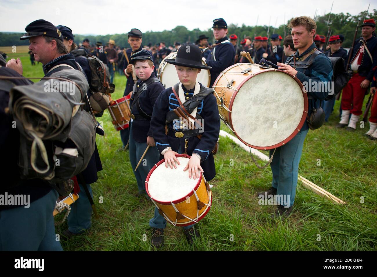 Drummer boys in the confederate army hires stock photography and