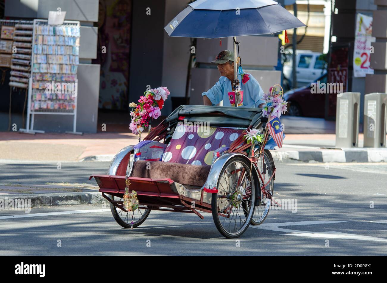 Mujahid Rickshaw Malaysian rickshaw man hi-res stock photography and images - Alamy