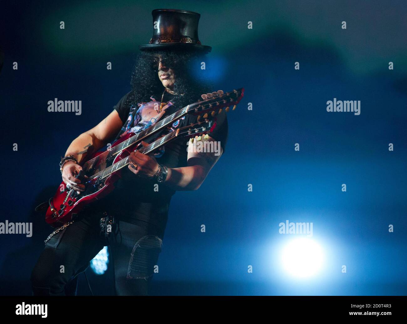 Universal slash hi-res stock photography and images - Alamy