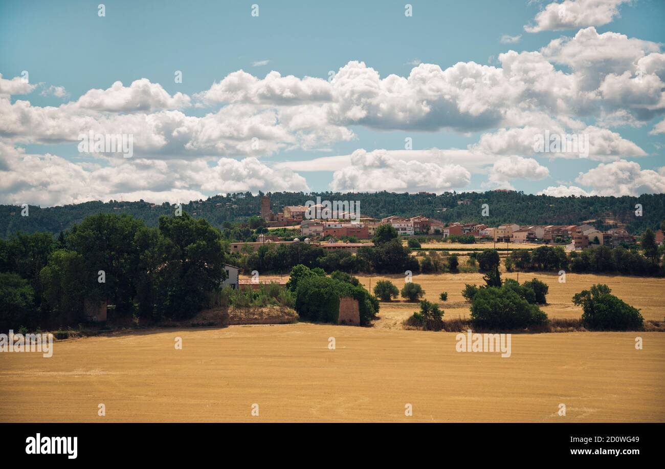 Landscape with field and houses in Spain Stock Photo - Alamy
