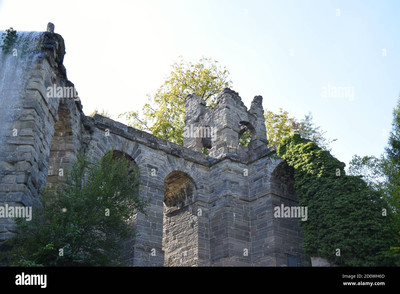 Wasserspiele - Plutogrotte, Teufelsbrücke and Jussow Temple Stock Photo