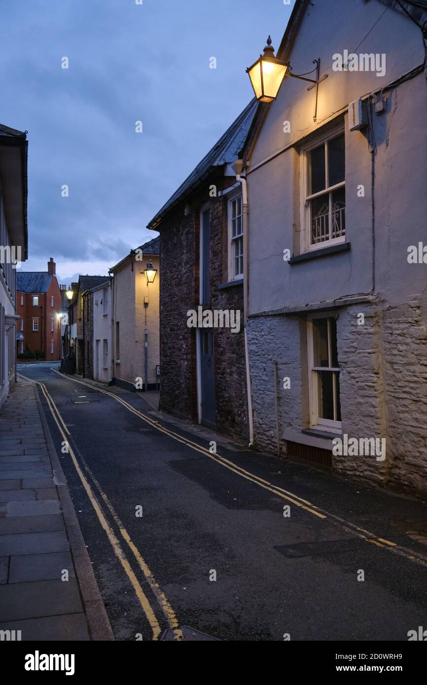 Empty street at dusk hi-res stock photography and images - Alamy