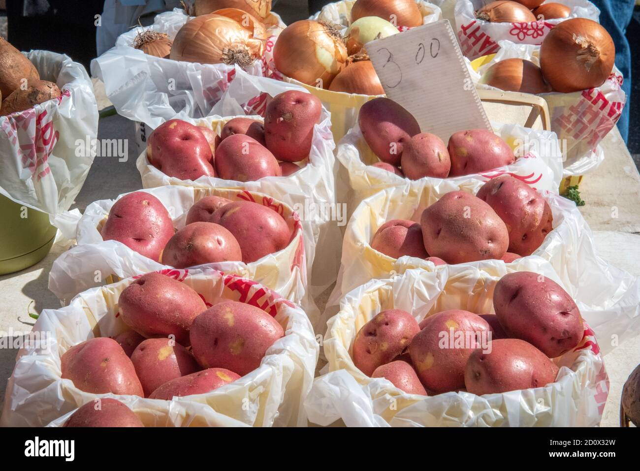 Fresh produce at the Waverly Market, Baltimore, Maryland Stock Photo