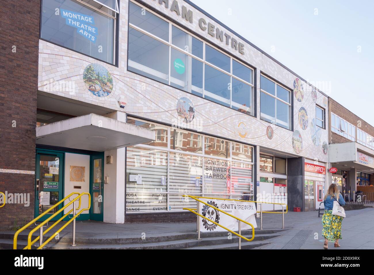 Centre high street sydenham road roundabout traffic cyclists tou hires