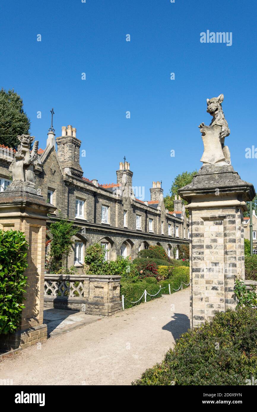 Almshouses, Waterman's Square, Penge, London Borough of Bromley, Greater London, England, United Kingdom Stock Photo