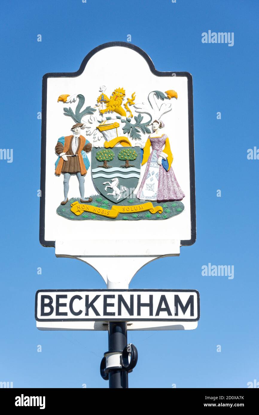 Village sign, War Memorial roundabout, Beckenham High Street, Beckenham, London Borough of Bromley, Greater London, England, United Kingdom Stock Photo