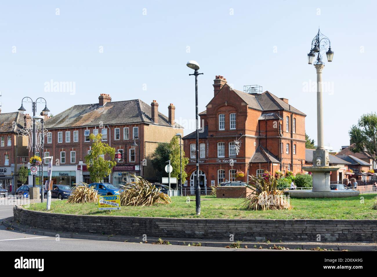 The Fountain Roundabout and High Street, New Malden, Royal Borough of