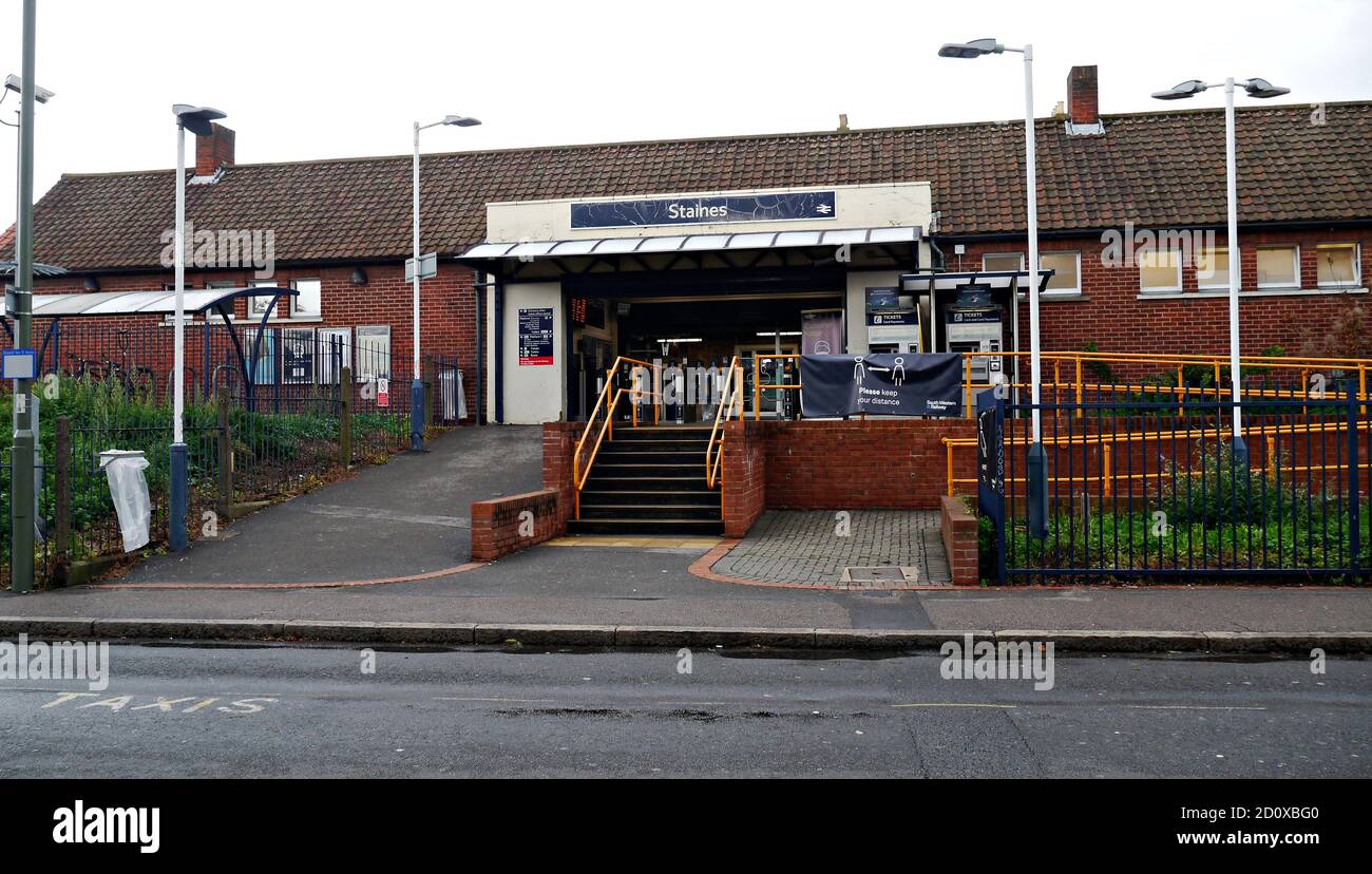 Staines station hires stock photography and images Alamy