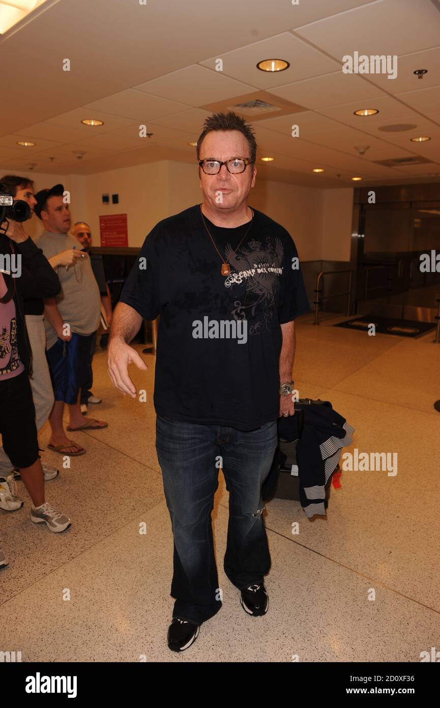 Miami, United States Of America. 03rd Feb, 2009. MIAMI, FL - FEBRUARY 3: Thomas Duane "Tom" Arnold (born March 6, 1959) arrives at Miami International Airport . On February 3, 2010 in Miami, Florida. People: Tom Arnold Credit: Storms Media Group/Alamy Live News Stock Photo