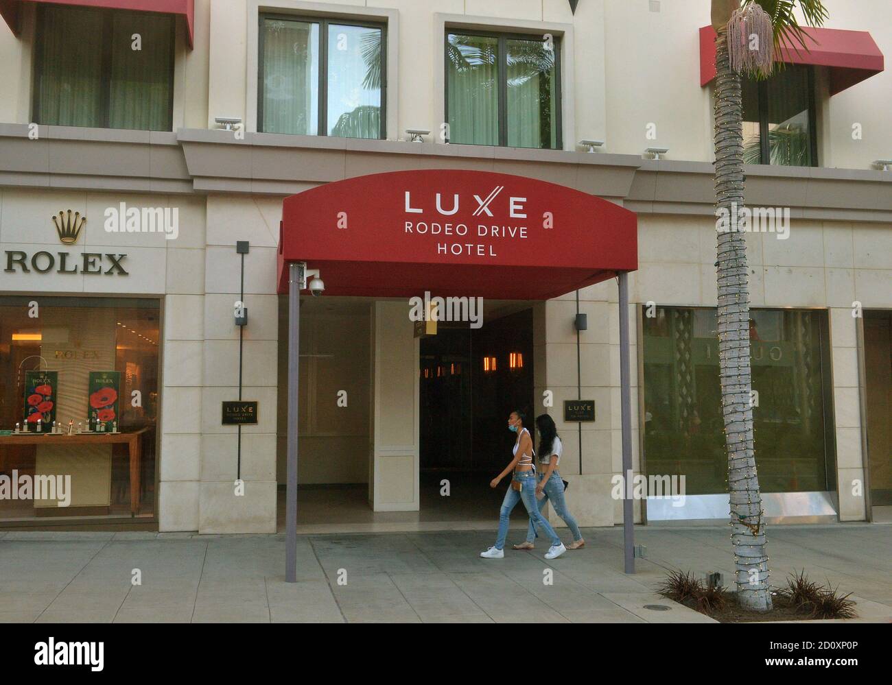 Beverly Hills, United States. 03rd Oct, 2020. The Luxe Rodeo Drive hotel in Beverly Hills is pictured on Friday, October 2, 2020. The hotel has shut down, citing the financial effects of the COVID-19 crisis., as the steep decline in tourism and business travel has devastated the hotel industry. The Luxe Rodeo Drive hotel is the Los Angeles area's first high-end hotel to go out of business because of the pandemic. Photo by Jim Ruymen/UPI Credit: UPI/Alamy Live News Stock Photo