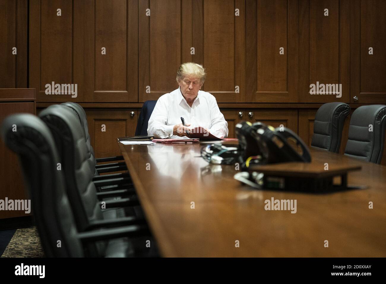 Bethesda, United States Of America. 03rd Oct, 2020. President Donald J. Trump works in his conference room at Walter Reed National Military Medical Center in Bethesda, Md. Saturday, Oct. 3, 2020, after testing positive for COVID-19 People: President Donald Trump Credit: Storms Media Group/Alamy Live News Stock Photo