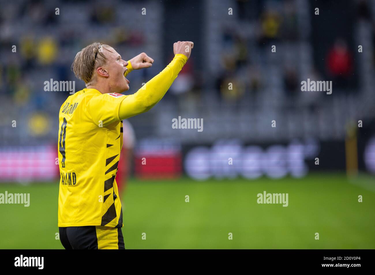 Torjubel: Erling Haaland (BVB) Borussia Dortmund - SC Freiburg 03.10.2020, Fussball, 1. Bundesliga, Saison 2020/21  Foto: Moritz Müller Only for Edito Stock Photo