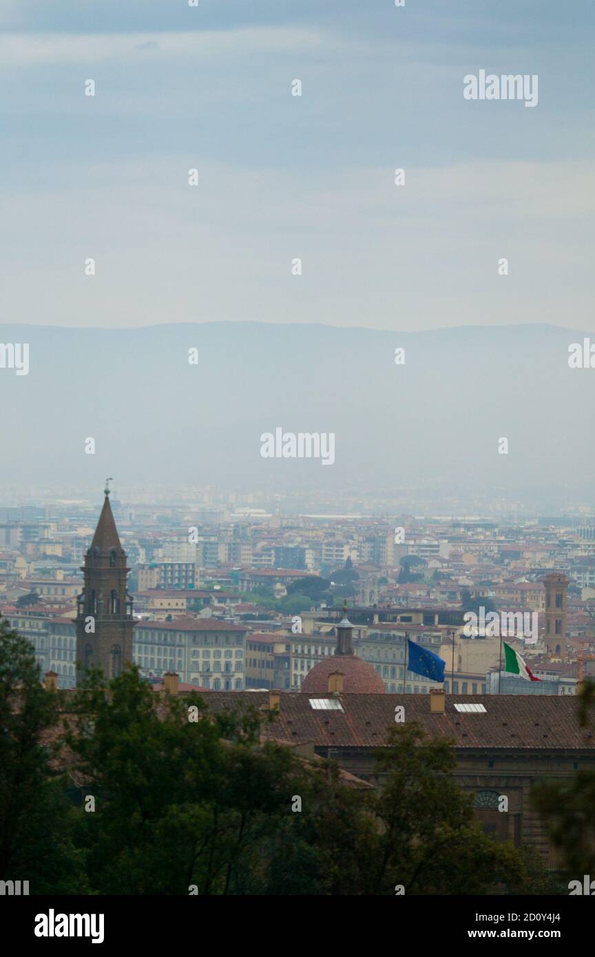 Look old town florence hi-res stock photography and images - Alamy