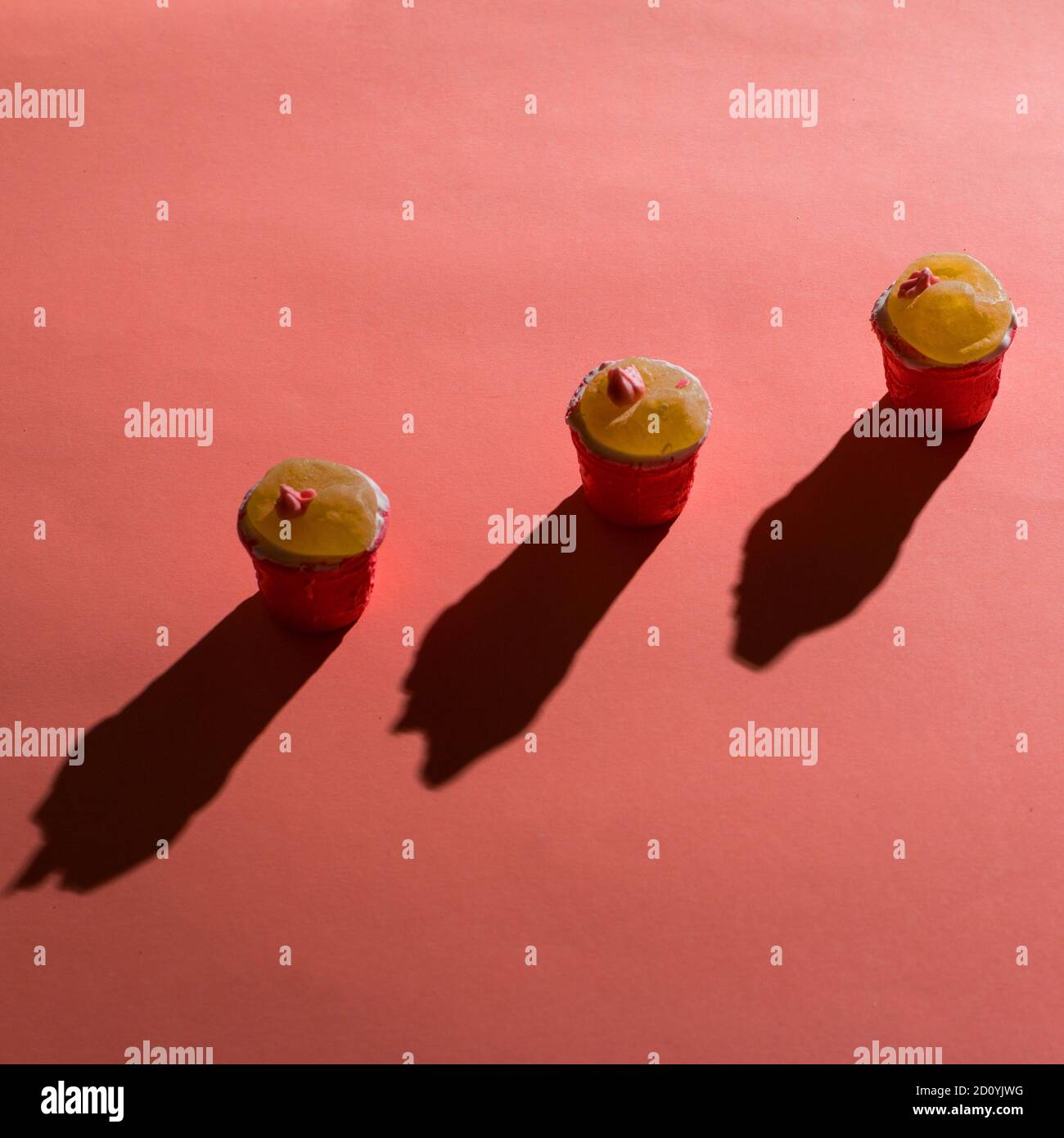 Little sugar candies hi-res stock photography and images - Alamy