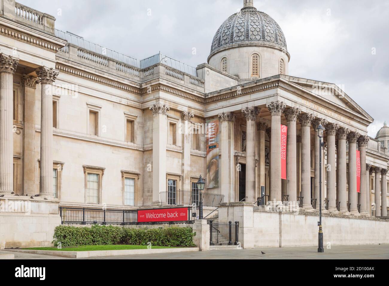 The National Gallery in Trafalgar Square, London, England. Stock Photo