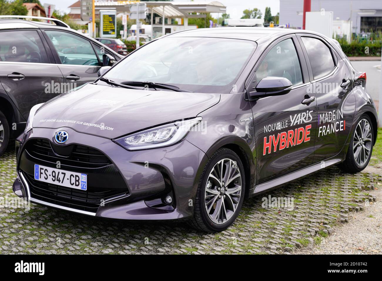 Bordeaux , Aquitaine / France 10 01 2020 Toyota Yaris hybride car