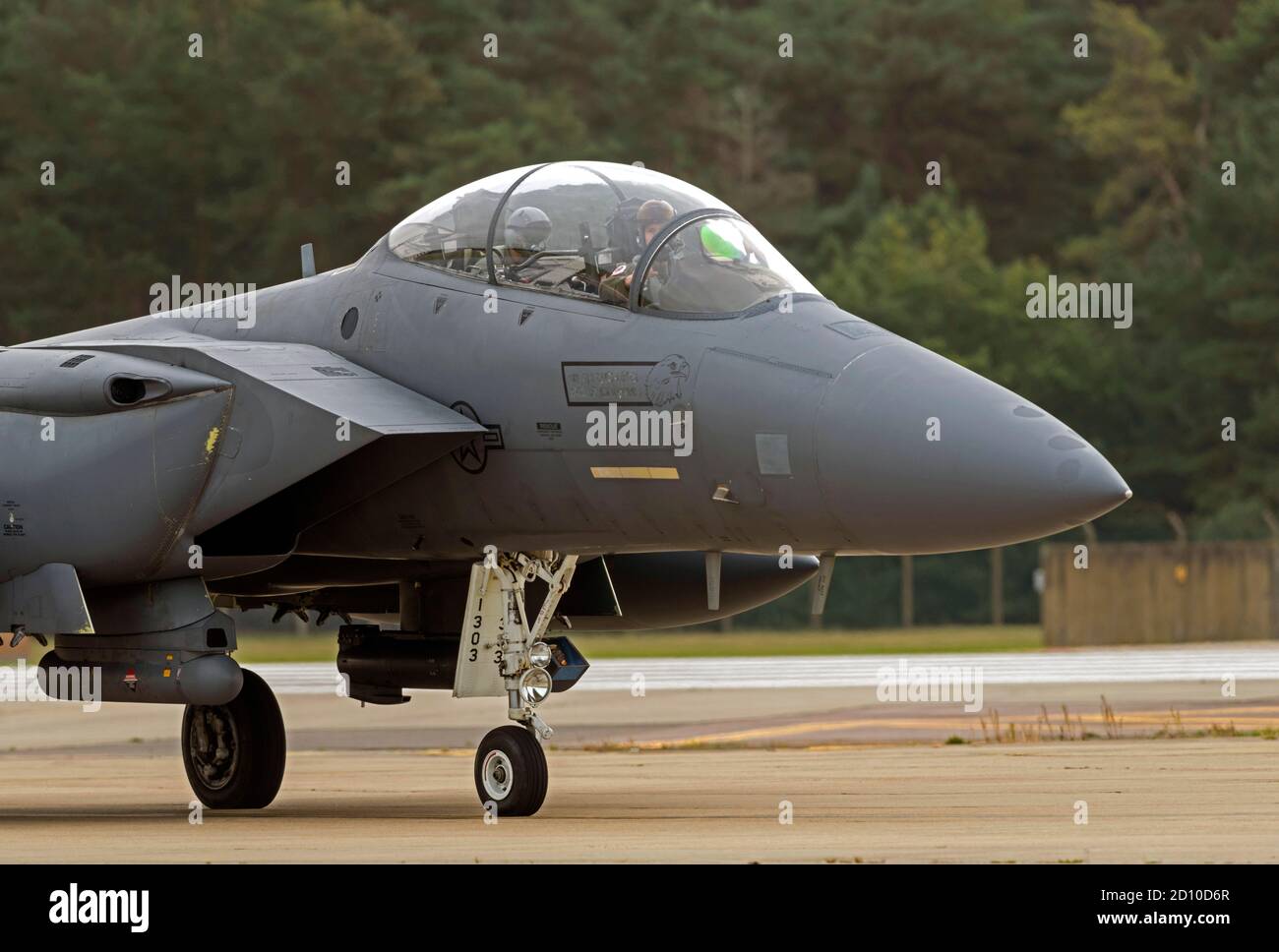 F-15E Strike Eagles of 492nd "Mad Hatters" squadron at RAF Lakenheath during pre flight checks, Stock Photo