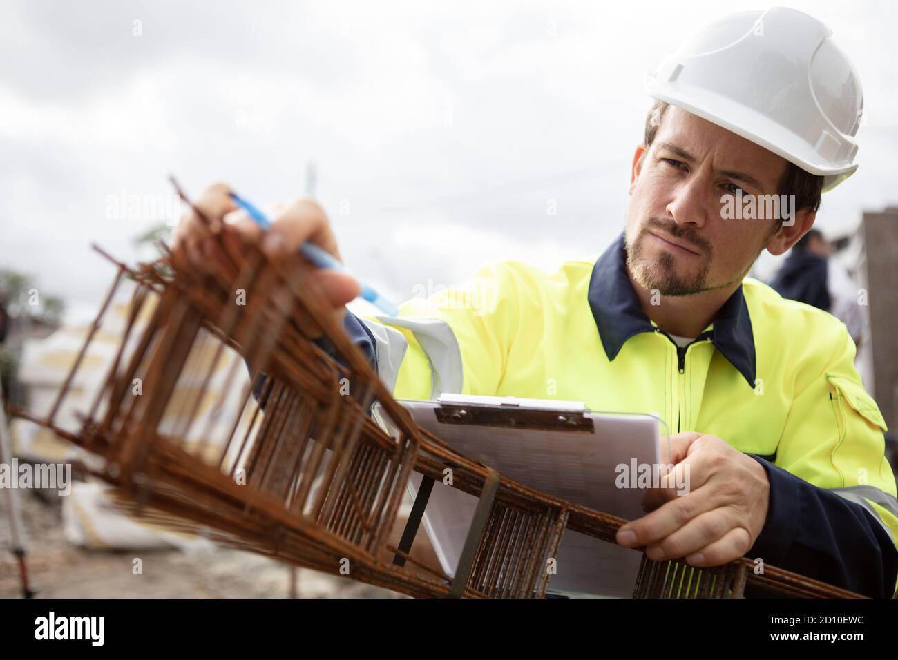 manual reinforcement of the foundation grid Stock Photo Alamy