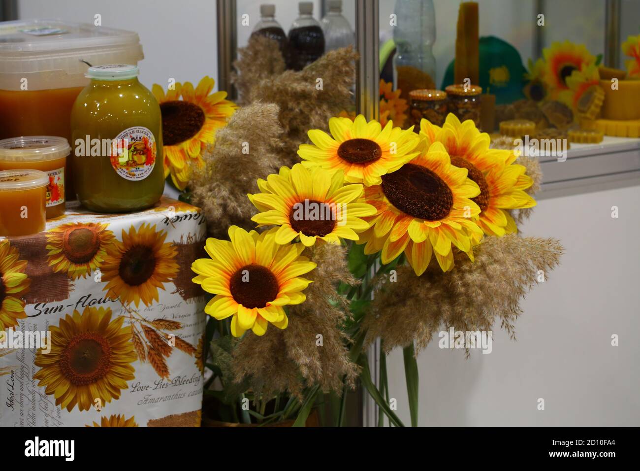 Decorative sunflowers in a floor vase Stock Photo Alamy