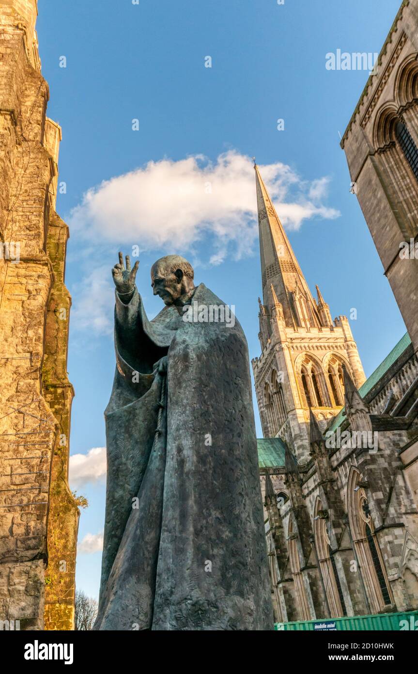 Statue of Saint Richard, the first Bishop of Chichester outside Chichester Cathedral.  Bronze by Philip Jackson, 2000. Stock Photo