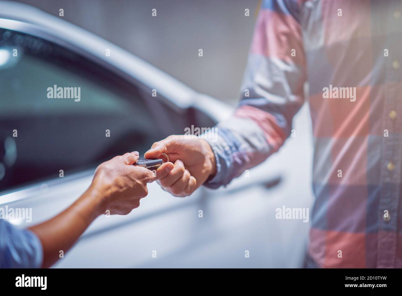 Smart car keys hi-res stock photography and images - Alamy